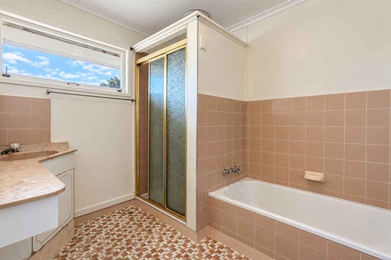 Photo - 38 Kinyunga Street, Kippa-Ring QLD 4021 - Image 10