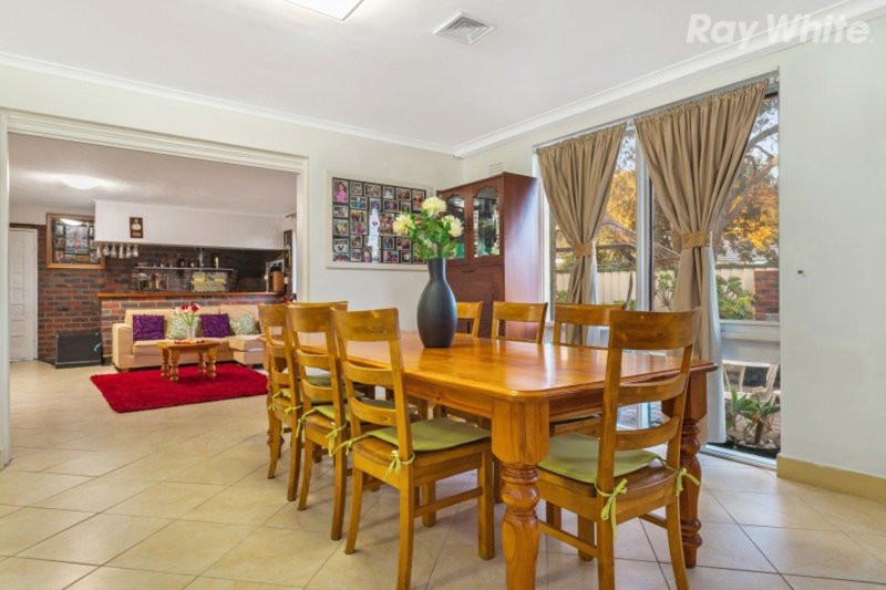 Photo - 38 Kirribilli Avenue, Keysborough VIC 3173 - Image 4