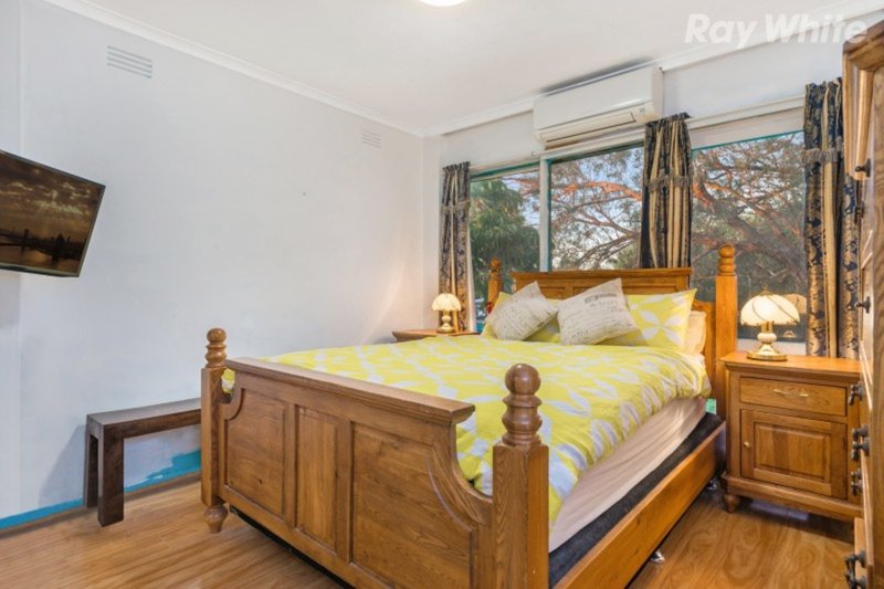 Photo - 38 Kirribilli Avenue, Keysborough VIC 3173 - Image 6