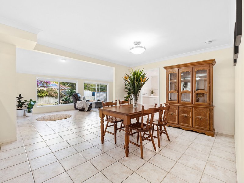 Photo - 38 Kline Place, Mcdowall QLD 4053 - Image 7