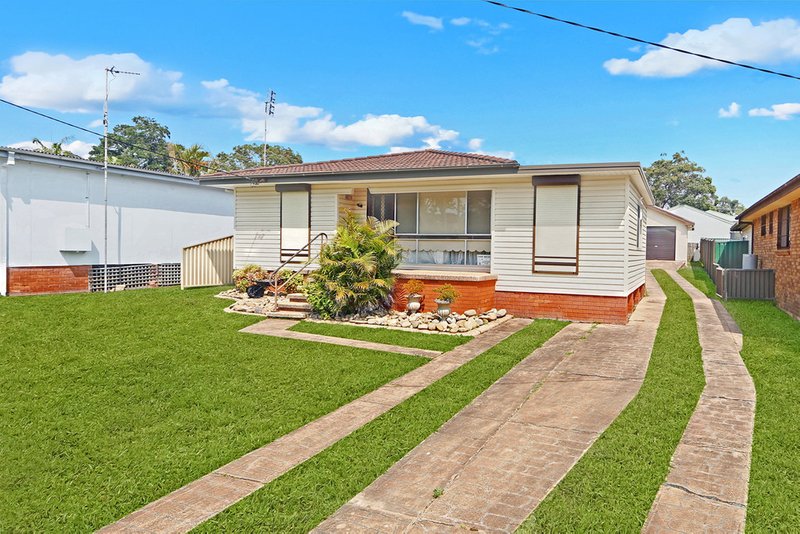 Photo - 38 Kobada Avenue, Buff Point NSW 2262 - Image 2