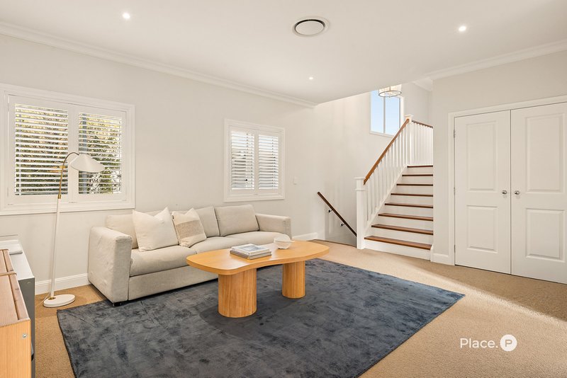 Photo - 38 Koondara Street, Camp Hill QLD 4152 - Image 11
