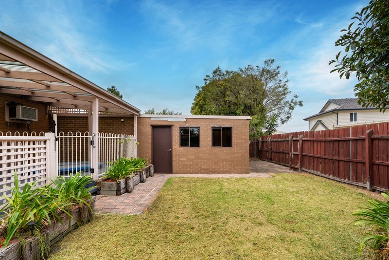 Photo - 38 Kuringgai Crescent, Noble Park VIC 3174 - Image 11