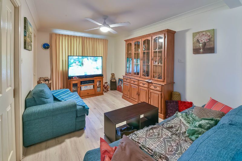 Photo - 38 Kurrajong Circuit, Mount Annan NSW 2567 - Image 13