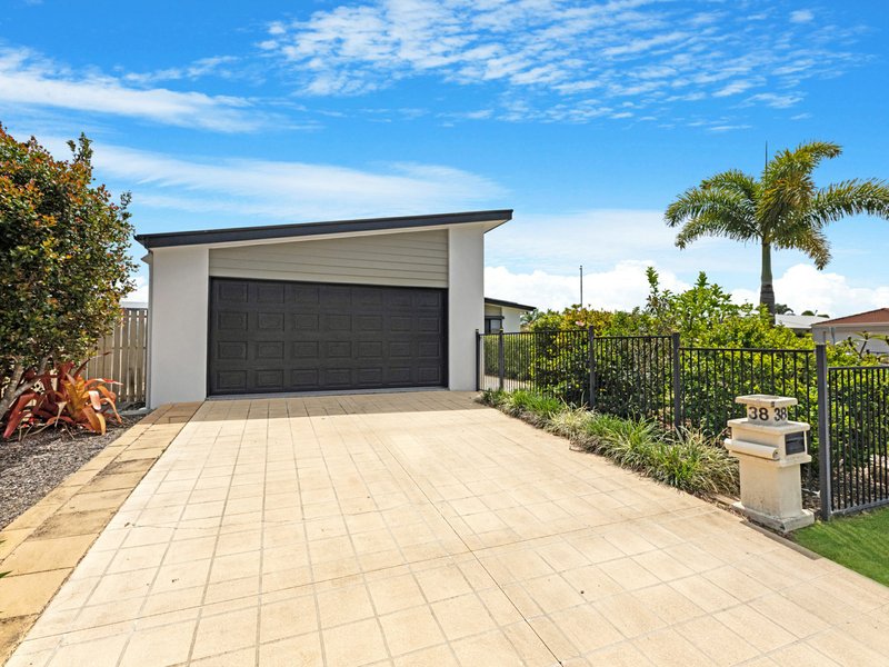 38 Lady Penrhyn Drive, Eli Waters QLD 4655