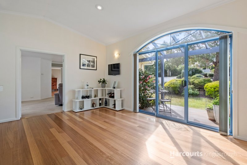 Photo - 38 Lady Penryhn Drive, Blackmans Bay TAS 7052 - Image 7