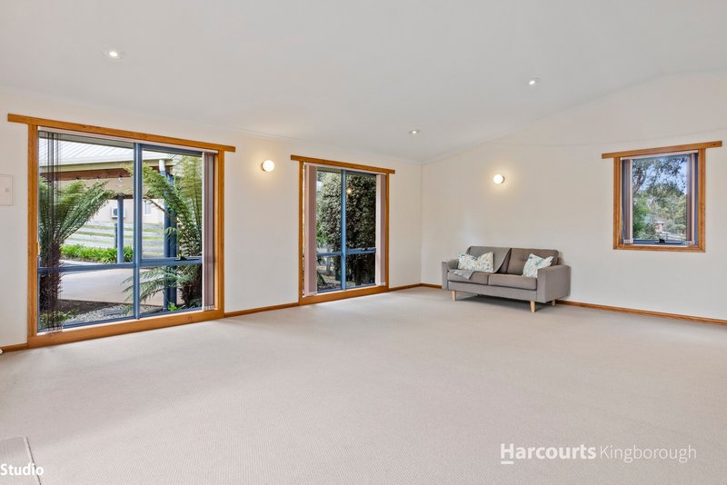 Photo - 38 Lady Penryhn Drive, Blackmans Bay TAS 7052 - Image 13