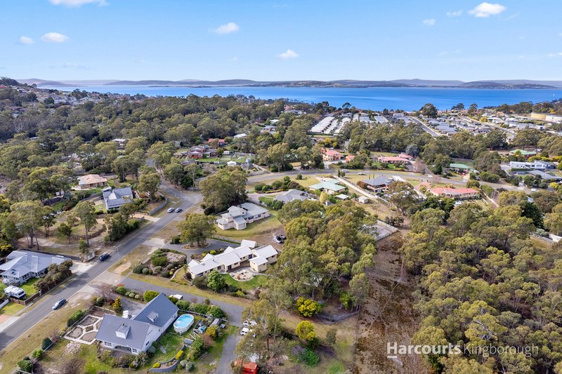 Photo - 38 Lady Penryhn Drive, Blackmans Bay TAS 7052 - Image 28