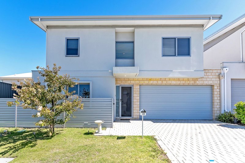 38 Laila Turn, Madeley WA 6065