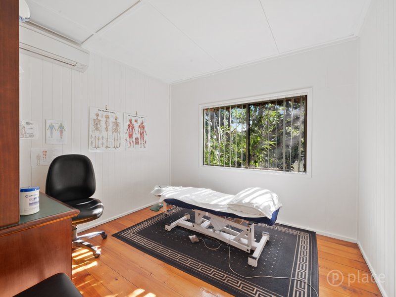 Photo - 38 Lamont Road, Wilston QLD 4051 - Image 4