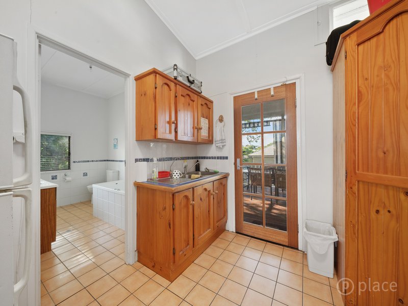 Photo - 38 Lamont Road, Wilston QLD 4051 - Image 11