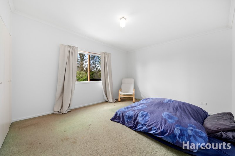 Photo - 38 Law Street, Newborough VIC 3825 - Image 11