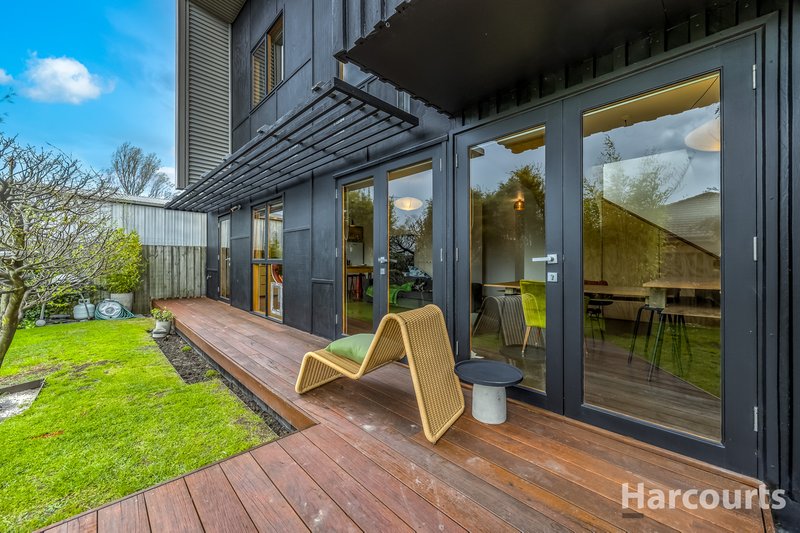 Photo - 38 Law Street, Newborough VIC 3825 - Image 15