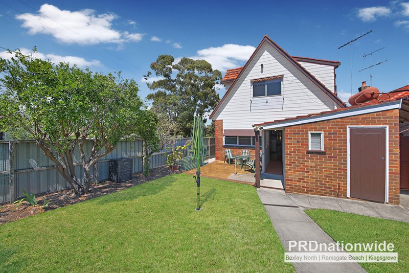 Photo - 38 Leonora Street, Earlwood NSW 2206 - Image 8