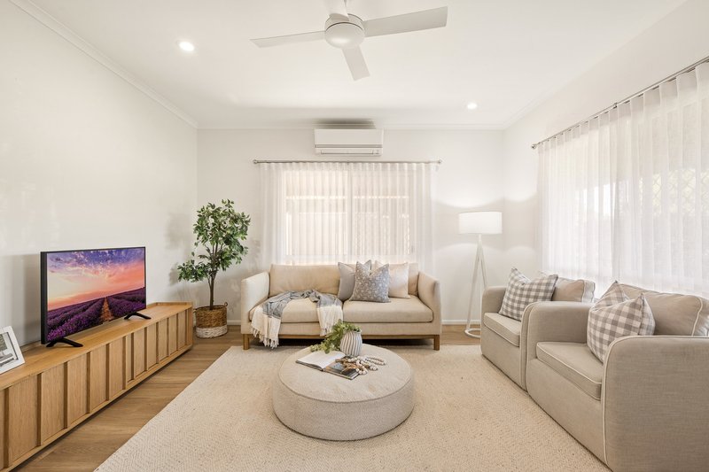 Photo - 38 Leslie Street, Kallangur QLD 4503 - Image 6