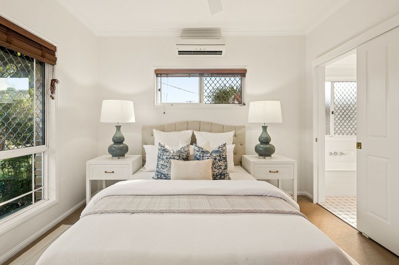Photo - 38 Leslie Street, Kallangur QLD 4503 - Image 8