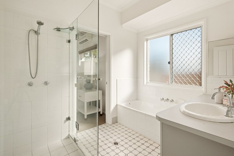 Photo - 38 Leslie Street, Kallangur QLD 4503 - Image 27