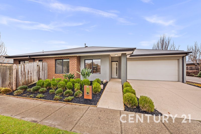 Photo - 38 Livida Circuit, Lyndhurst VIC 3975 - Image 1