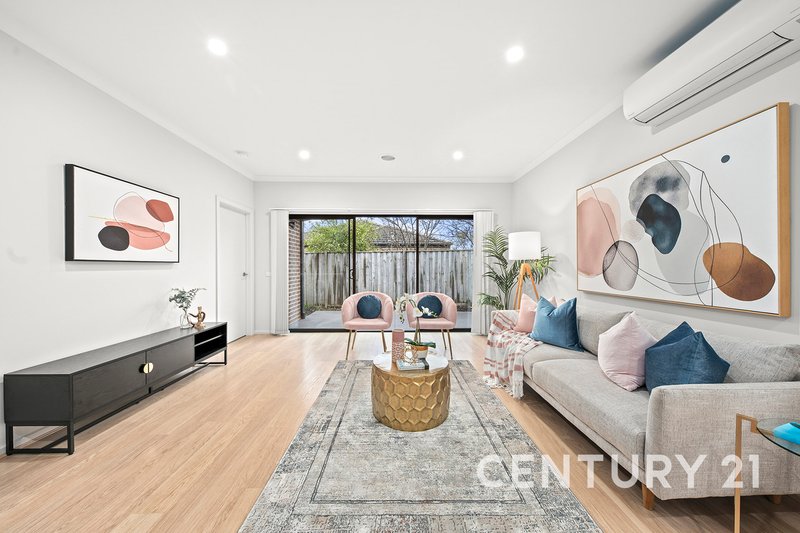 Photo - 38 Livida Circuit, Lyndhurst VIC 3975 - Image 3