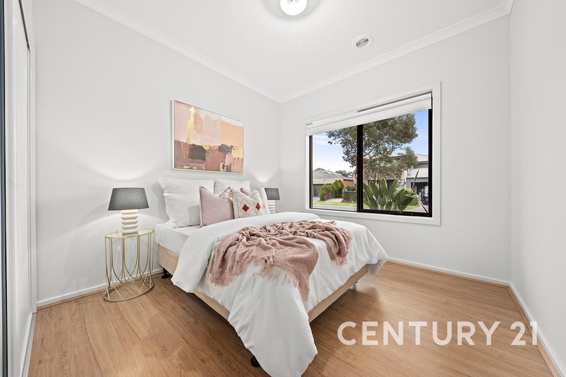 Photo - 38 Livida Circuit, Lyndhurst VIC 3975 - Image 12