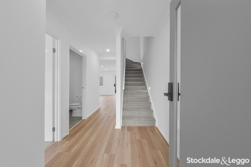 Photo - 38 Lockerbie Street, Kalkallo VIC 3064 - Image 2