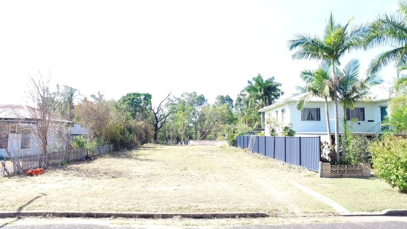 Photo - 38 Luck Avenue, Wandal QLD 4700 - Image 2