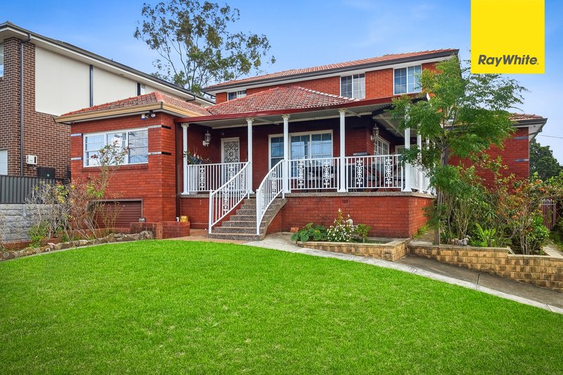 Photo - 38 Lyle Street, Girraween NSW 2145 - Image 3