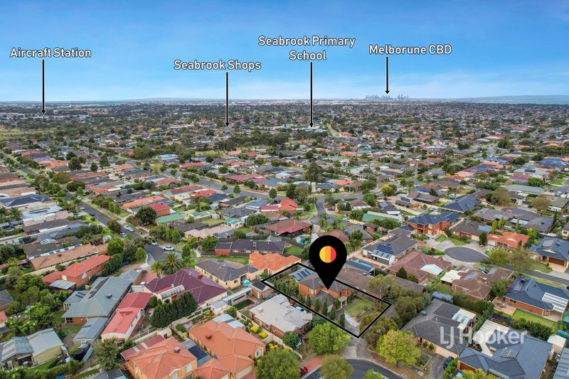 Photo - 38 Machair Drive, Point Cook VIC 3030 - Image 25