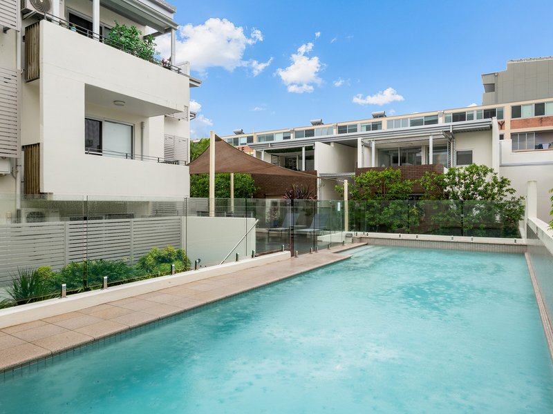 Photo - 3/8 Macquarie Street, Teneriffe QLD 4005 - Image 11