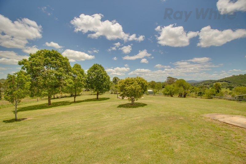 Photo - 38 Mahons Road, Pine Mountain QLD 4306 - Image 4