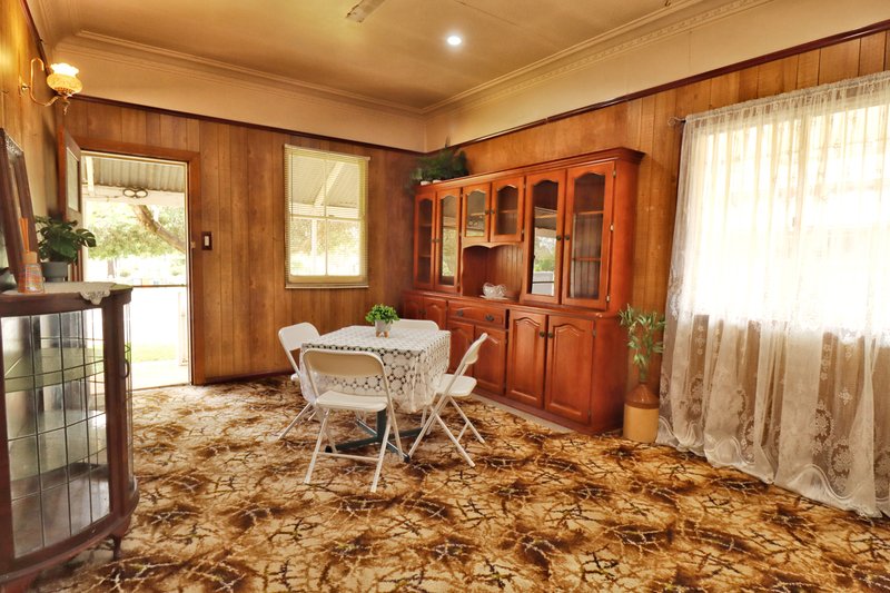 Photo - 38 Main Street, Gooloogong NSW 2805 - Image 4