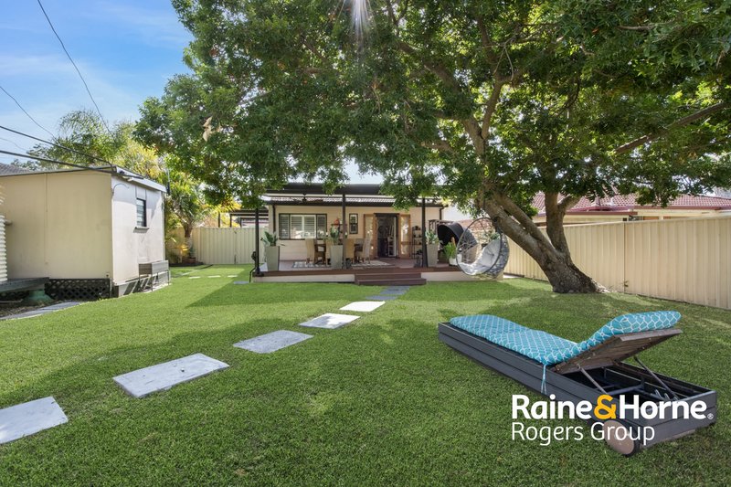 Photo - 38 Manoa Road, Budgewoi NSW 2262 - Image