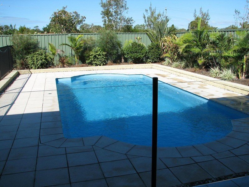 Photo - 38 Marina Boulevard, Banksia Beach QLD 4507 - Image 2