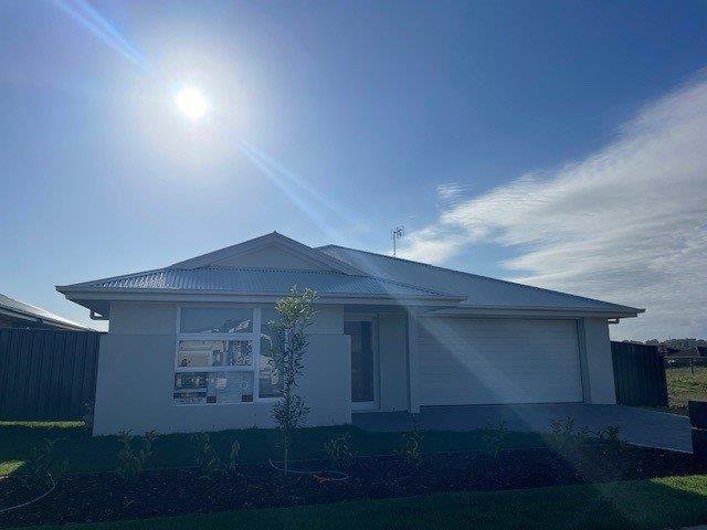 38 Marlowe Ave , Anambah NSW 2320