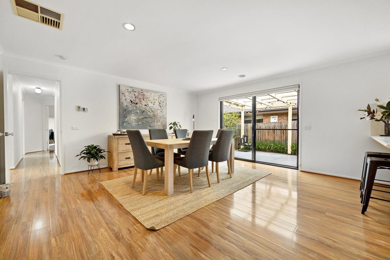 Photo - 38 Mary Kitson Street, Watson ACT 2602 - Image 2