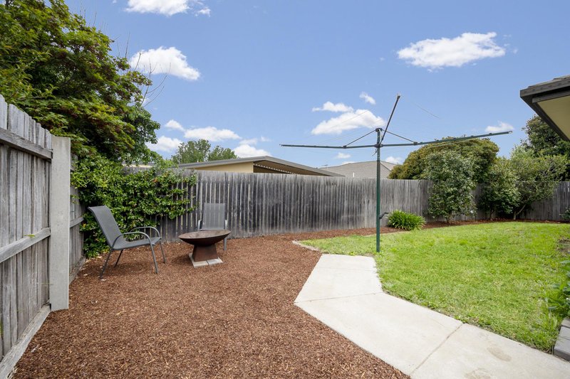 Photo - 38 Mary Kitson Street, Watson ACT 2602 - Image 18