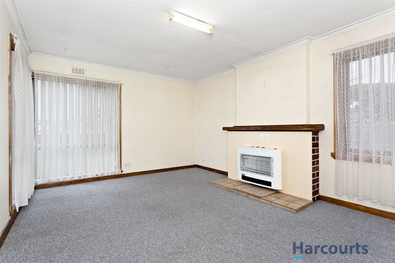 Photo - 38 Mary Street, West Ulverstone TAS 7315 - Image 4