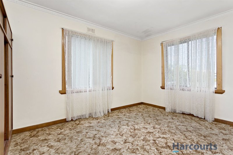 Photo - 38 Mary Street, West Ulverstone TAS 7315 - Image 6