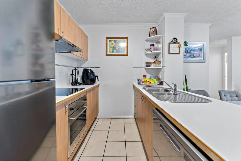 Photo - 3/8 Mascar Street, Upper Mount Gravatt QLD 4122 - Image 2