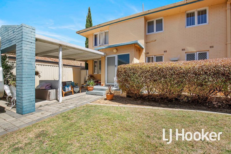 38 Maydwell Way, Calista WA 6167