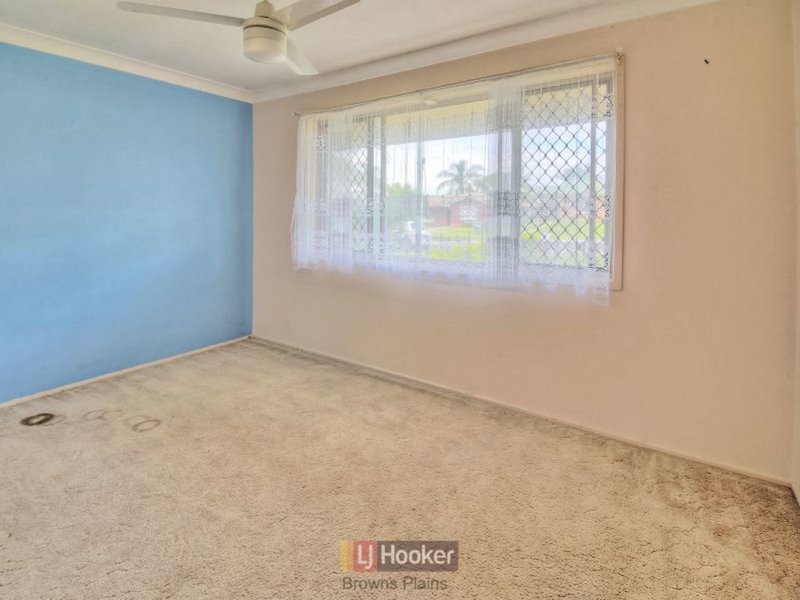 Photo - 38 Mayfair Drive, Browns Plains QLD 4118 - Image 5