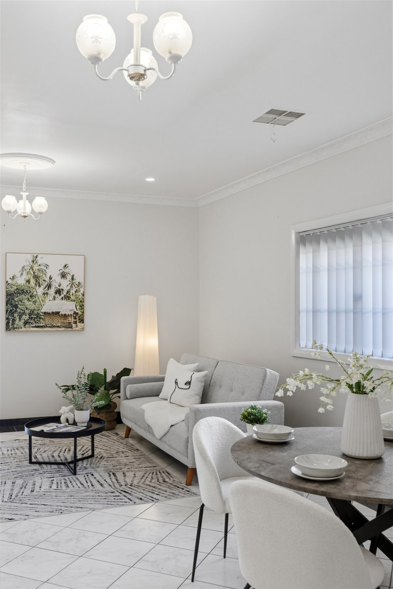Photo - 38 Mazarin Street, Riverwood NSW 2210 - Image 16