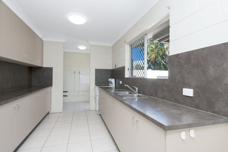 Photo - 38 Mcbride Street, Kirwan QLD 4817 - Image 3