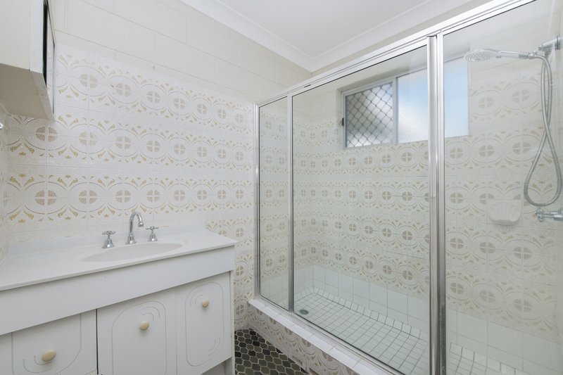 Photo - 38 Mcbride Street, Kirwan QLD 4817 - Image 5