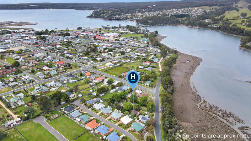 Photo - 38 Medeas Cove Esplanade, St Helens TAS 7216 - Image 24