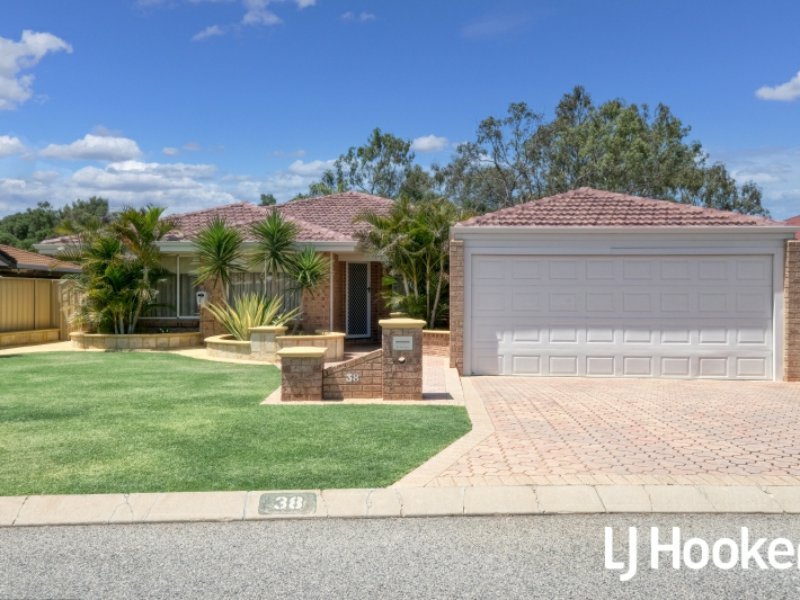 38 Molloy Circuit, Atwell WA 6164