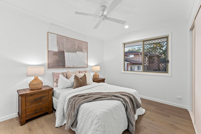 Photo - 38 Mount Maroon Street, Algester QLD 4115 - Image 11