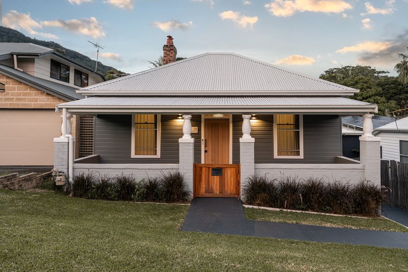 Photo - 38 Mountain Road, Austinmer NSW 2515 - Image 2