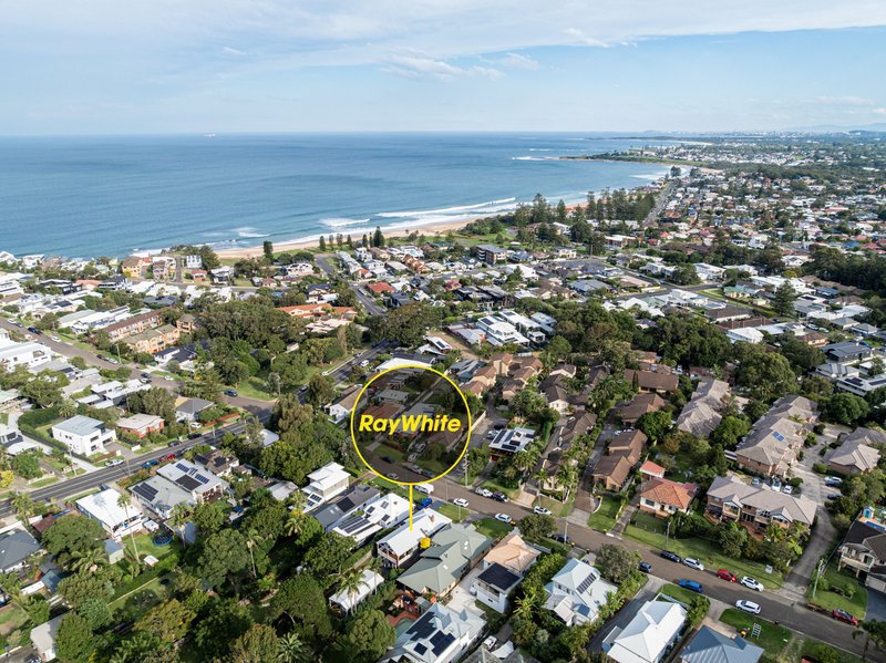 Photo - 38 Mountain Road, Austinmer NSW 2515 - Image 3