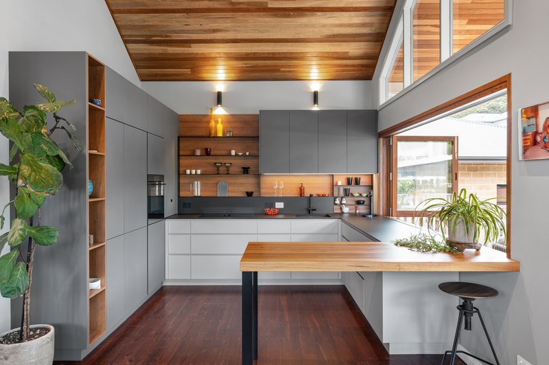 Photo - 38 Mountain Road, Austinmer NSW 2515 - Image 6